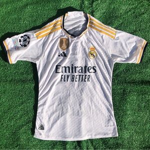 Men’s Real Madrid CF Home Jersey 2023/24 #7 Vini Jr.
